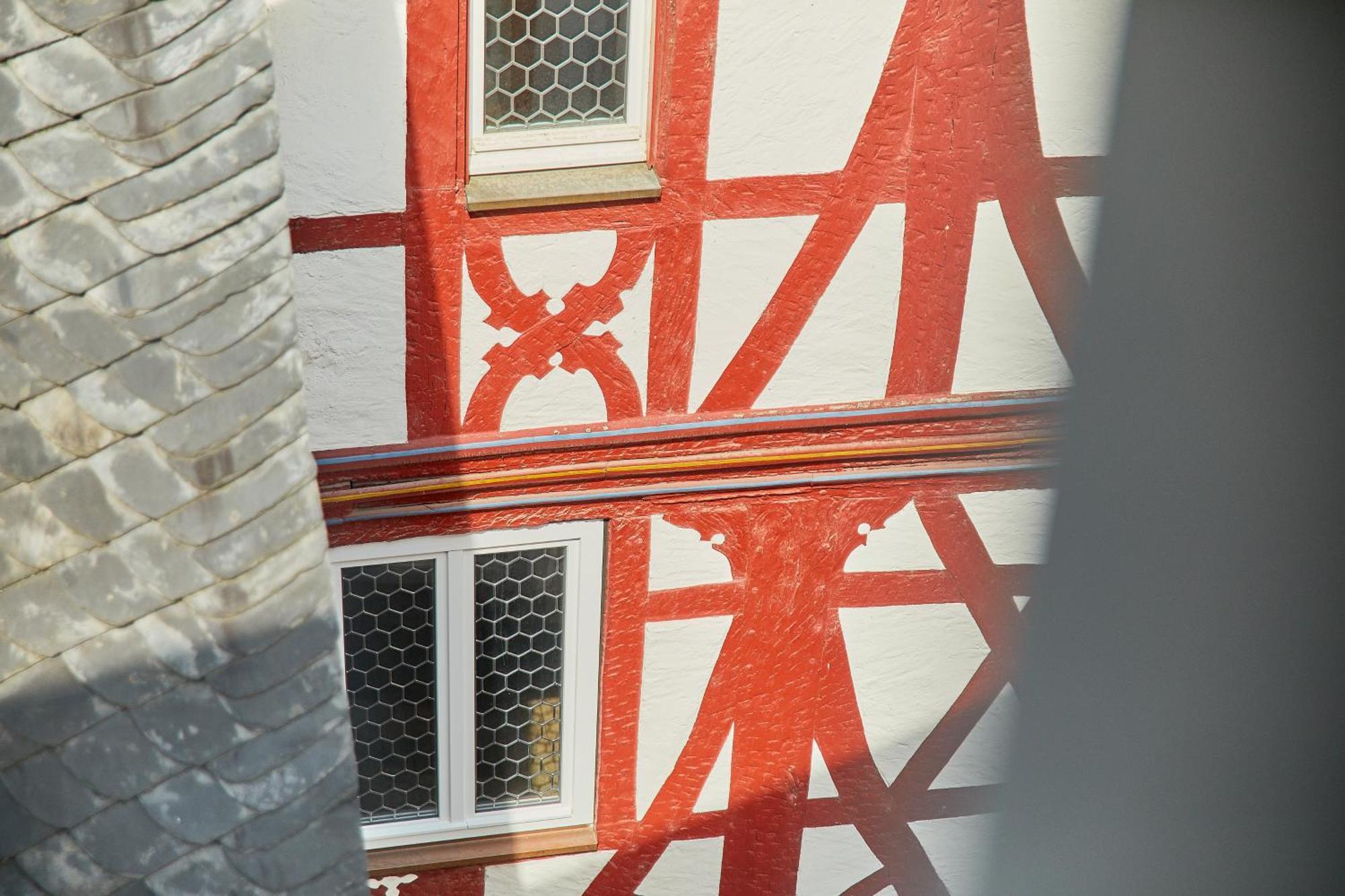 Fachwerkperle Am Historischen Marktplatz Bernkastel-Kues Exteriör bild