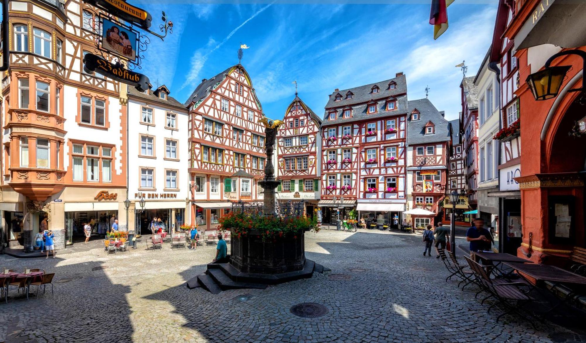 Fachwerkperle Am Historischen Marktplatz Bernkastel-Kues Exteriör bild